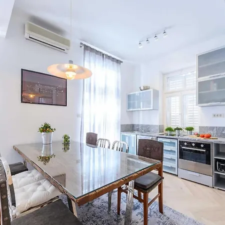 Dubrovnik Residence دوبروفينك